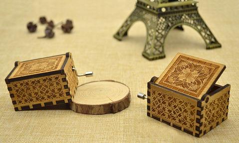 Queen Engraved Music Box